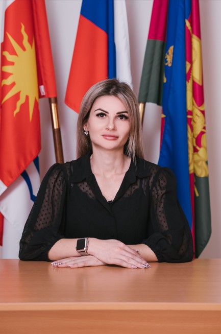 Сизо Альбина Юрьевна.